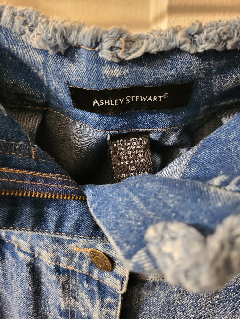 Ashley Stewart Blue High-Waist Flare Jeans with Raw Edge - Picture 4 of 6